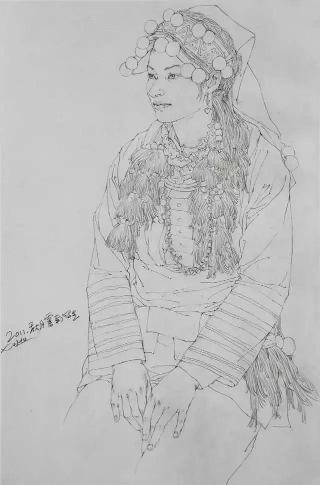 1575016617568466.jpg 中国美术黄播
徐默教授在云南大学进行人物线描